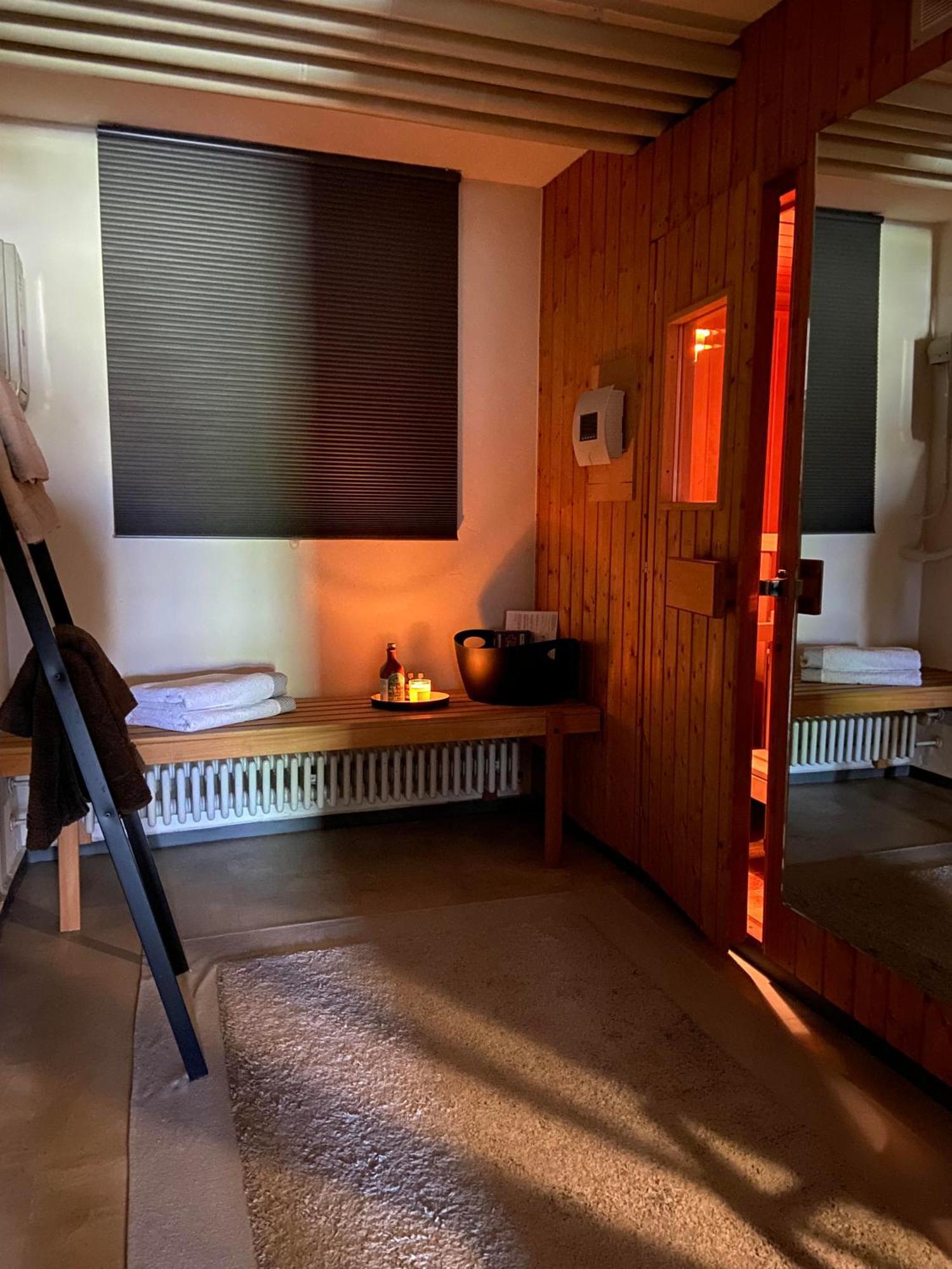 Apartment Exklusiver Souterrain - Zentral, Ruhig Mit Grosser Terrasse, Bergblick Und Privaten Sauna Zzgl *
